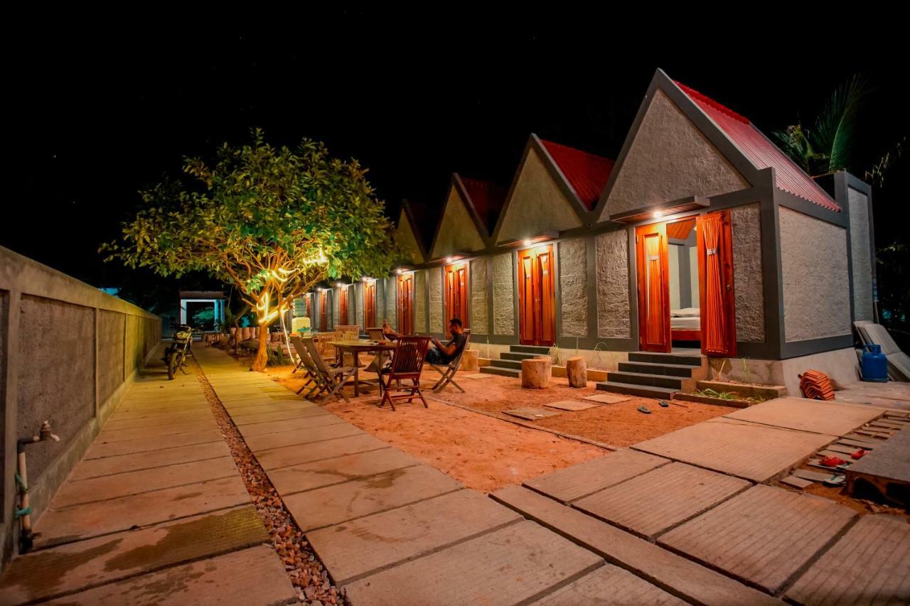 E2 Guest House Karimunjawa Ngoại thất bức ảnh